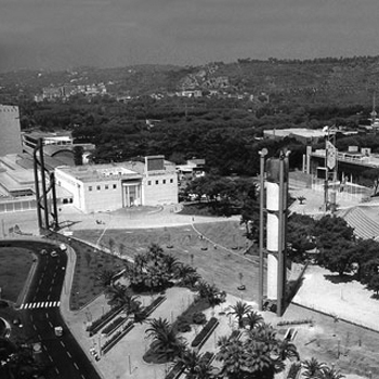 Napoli, Nuova piazza di Fuorigrotta