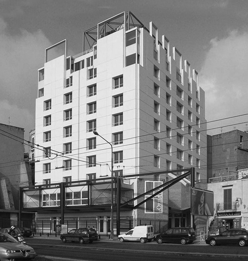 Napoli, Edificio in via Marina (realizzazione 1996)